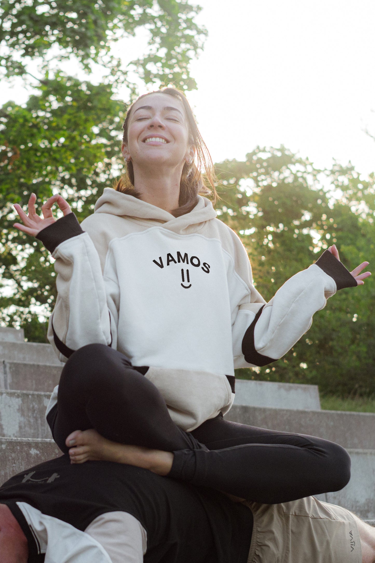 Vamos Hoodie Color Block